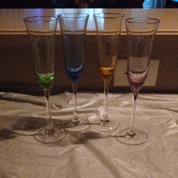🏍Colorful Champagne Flute Set - Picture 5 of 7